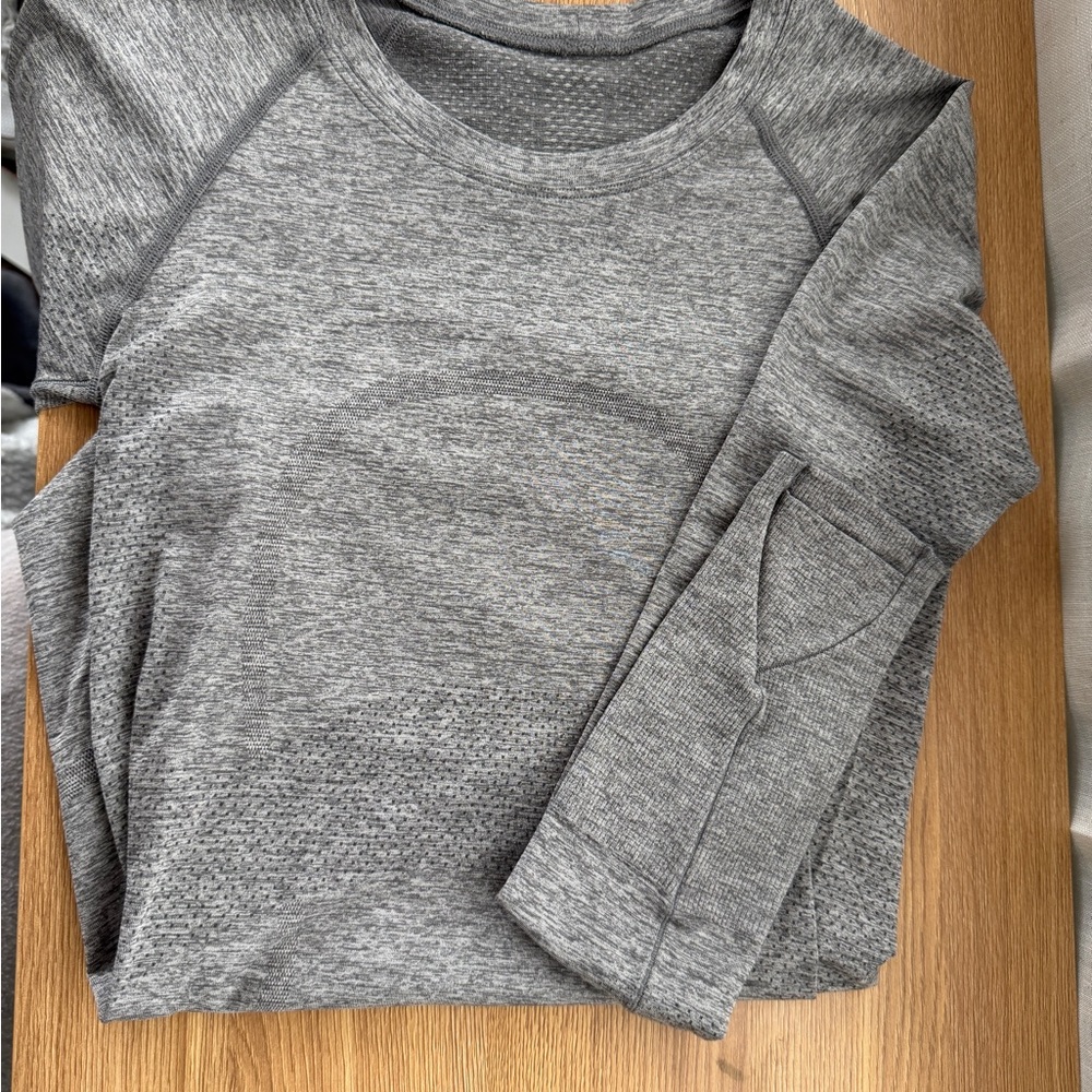 Lululemon Swiftly Tech Long-Sleeve Shirt 2.0